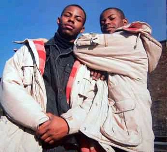 twinhype.jpg (26907 bytes)